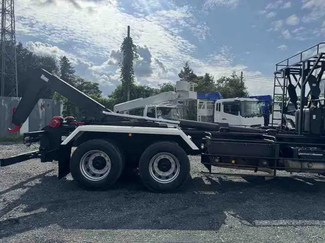 三菱 スーパーグレート QPG-FV60VY(6x4)の写真16