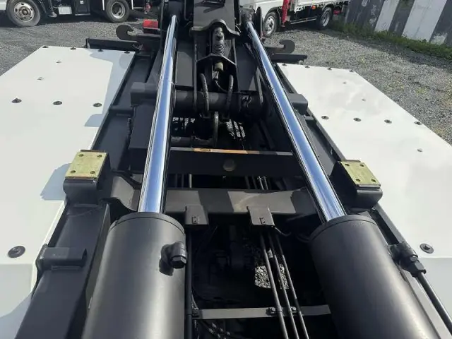 三菱 スーパーグレート QPG-FV60VY(6x4)の写真17