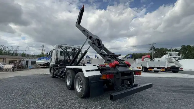 三菱 スーパーグレート QPG-FV60VY(6x4)の写真23