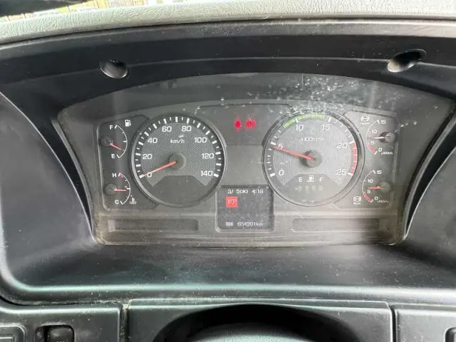 三菱 スーパーグレート QPG-FV60VY(6x4)の写真45