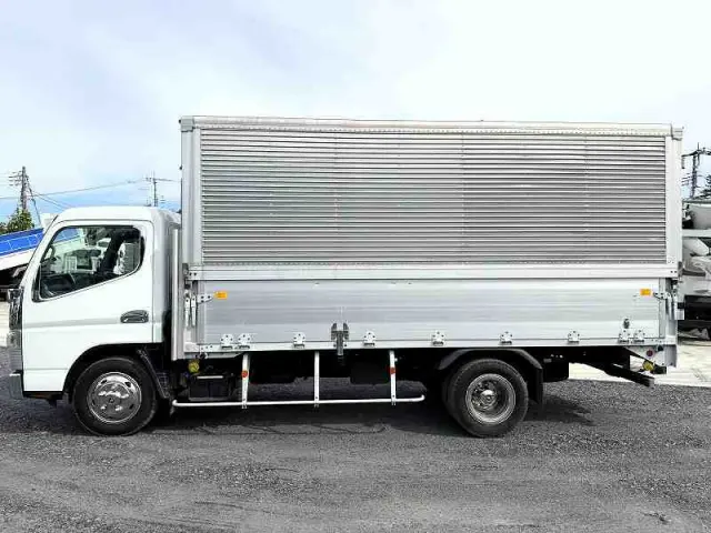 三菱 キャンター SKG-FEA50(2WD)の写真2