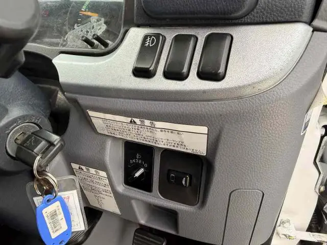 三菱 キャンター SKG-FEA50(2WD)の写真43