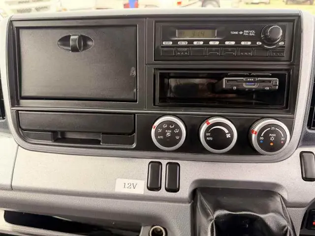 三菱 キャンター SKG-FEA50(2WD)の写真44