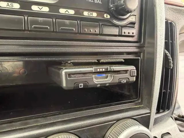 三菱 キャンター SKG-FEA50(2WD)の写真48