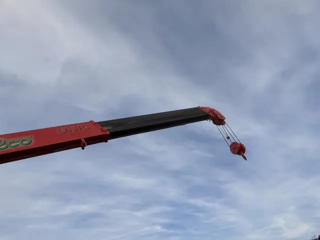 いすゞ ギガ PDG-CYL77V8(6x2)の写真11