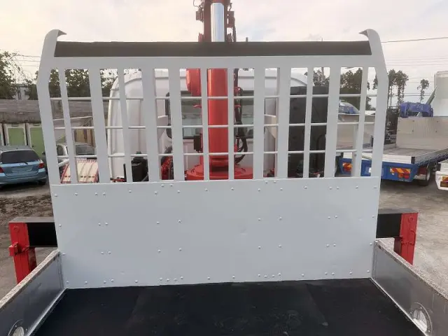 いすゞ ギガ PDG-CYL77V8(6x2)の写真19