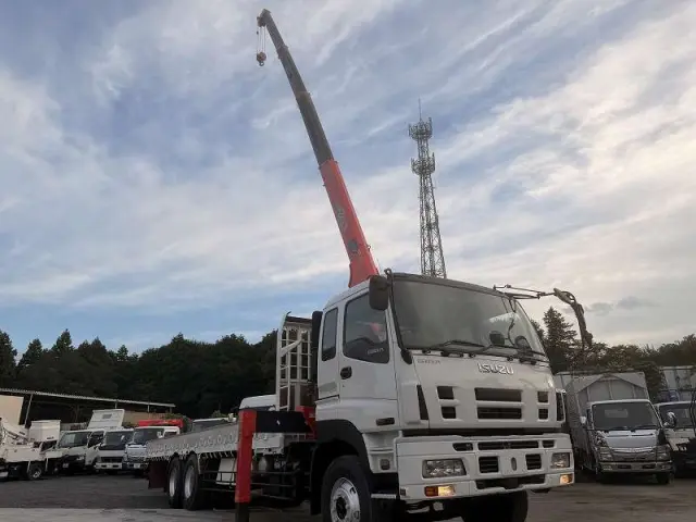 いすゞ ギガ PDG-CYL77V8(6x2)の写真20