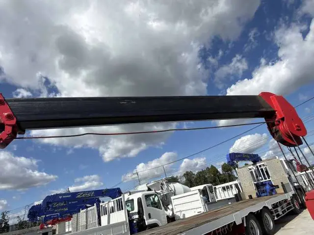 日野 デュトロ SKG-XZU710M(2WD)の写真14