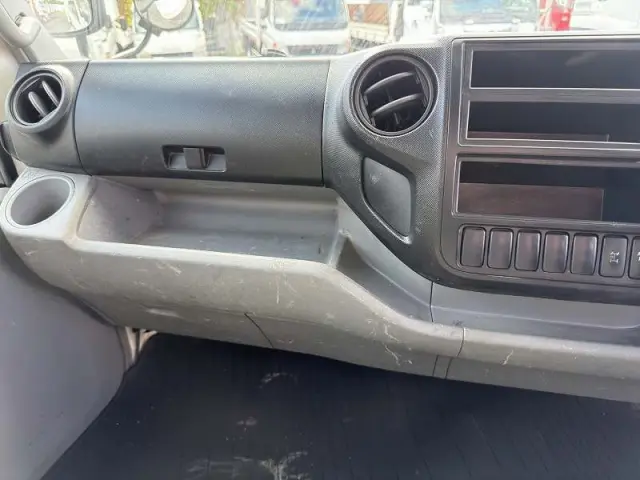 日野 デュトロ SKG-XZU710M(2WD)の写真45