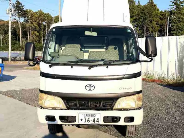 トヨタ ダイナ PD-XZU304A(2WD)の写真8
