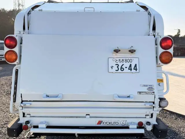 トヨタ ダイナ PD-XZU304A(2WD)の写真12