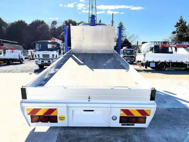 三菱 ファイター QKG-FK62FZ(2WD)の写真4