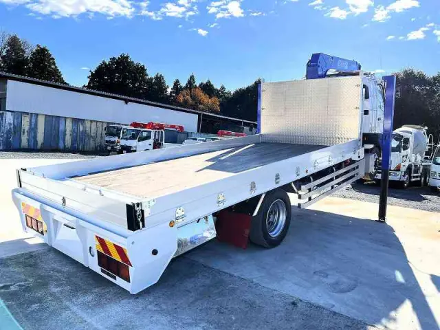 三菱 ファイター QKG-FK62FZ(2WD)の写真5