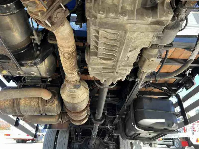 三菱 ファイター QKG-FK62FZ(2WD)の写真12