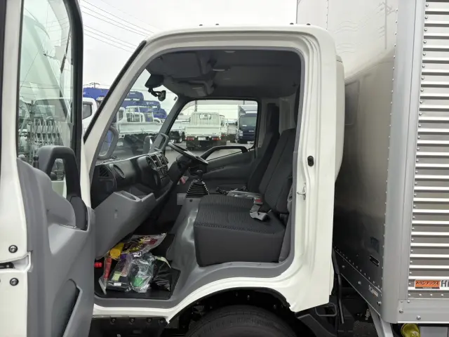 日野 デュトロ 2KG-XZU712M(2WD)の写真16