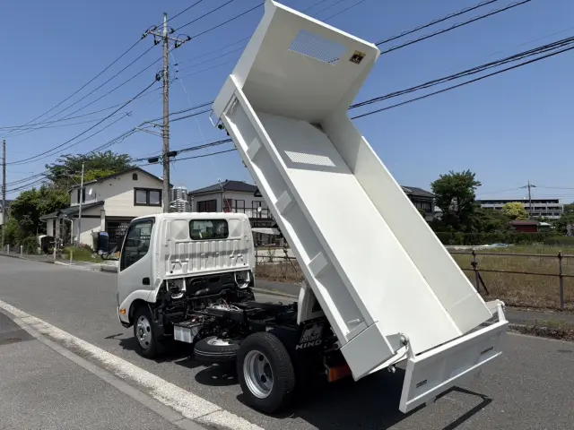 日野 デュトロ 2RG-XZU600T(2WD)の写真7