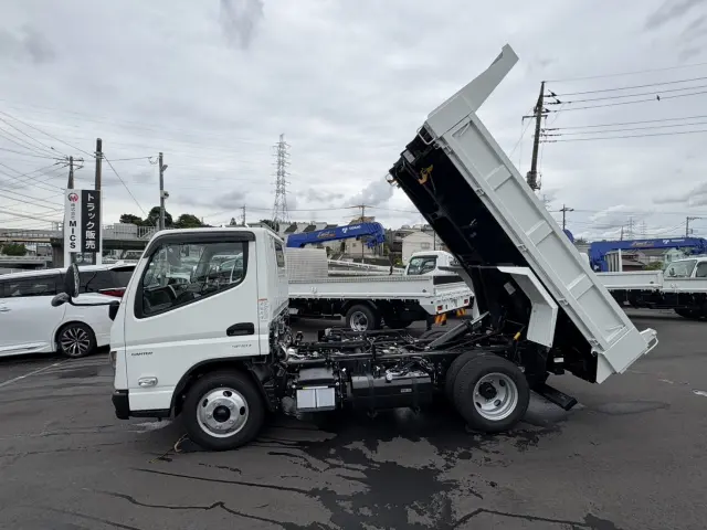 三菱 キャンター 2RG-FBA60(2WD)の写真9
