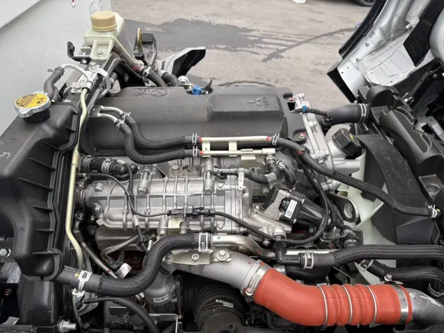 三菱 キャンター 2RG-FBA60(2WD)の写真31