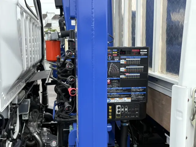 三菱 キャンター 2PG-FEB90(2WD)の写真19