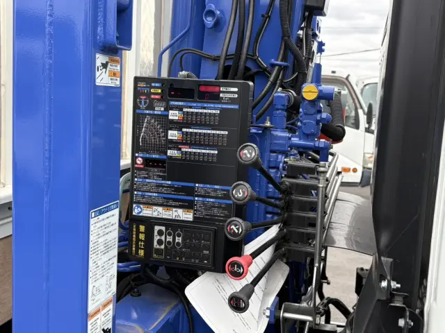 三菱 キャンター 2PG-FEB90(2WD)の写真20