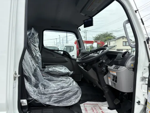 三菱 キャンター 2PG-FEB90(2WD)の写真29