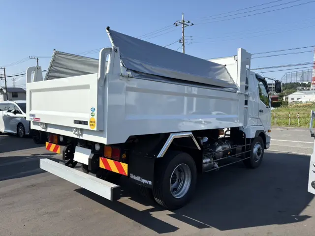 三菱 ファイター 2KG-FK62FZ(2WD)の写真3