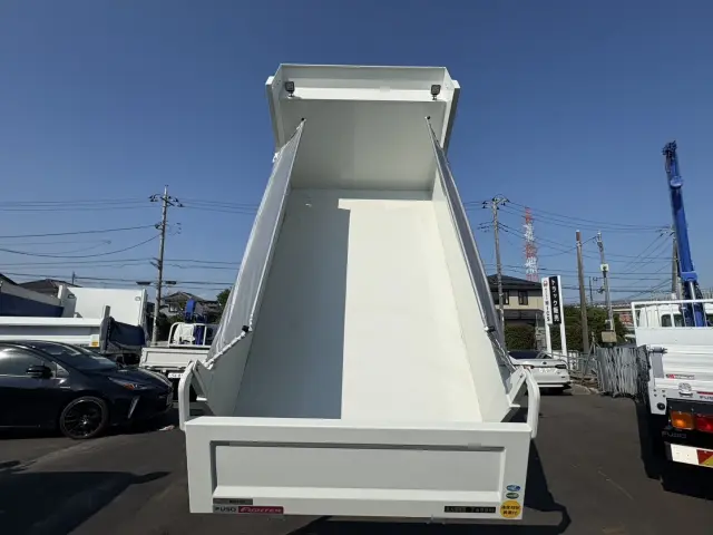 三菱 ファイター 2KG-FK62FZ(2WD)の写真9