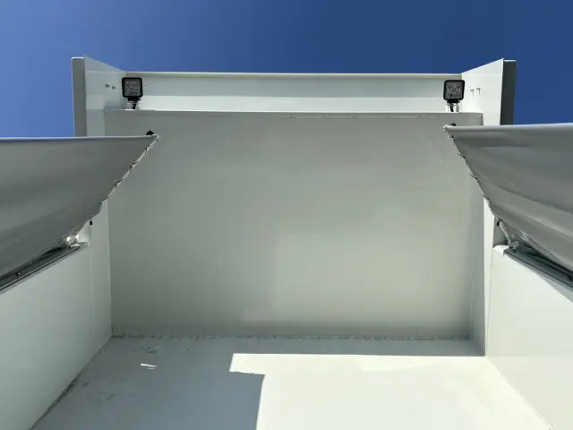 三菱 ファイター 2KG-FK62FZ(2WD)の写真11