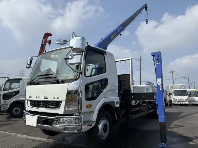 三菱 ファイター 2KG-FK62FZ(2WD)の写真1