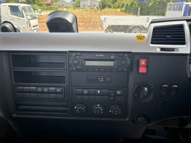 三菱 ファイター 2KG-FK62FZ(2WD)の写真30