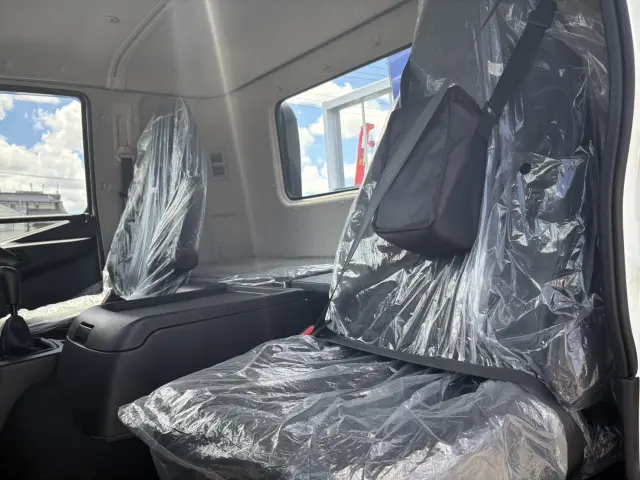 三菱 ファイター 2KG-FK62FZ(2WD)の写真32