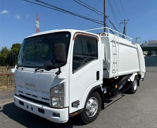 いすゞ エルフ SKG-NPR85YN(2WD)の写真1