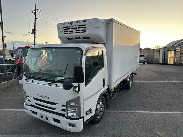 いすゞ エルフ TPR-NPR85AN(2WD)の写真1