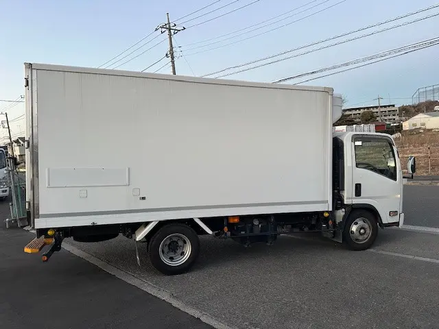 いすゞ エルフ TPR-NPR85AN(2WD)の写真6