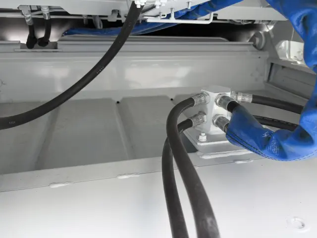 三菱 キャンター 2RG-FEAV0(2WD)の写真14