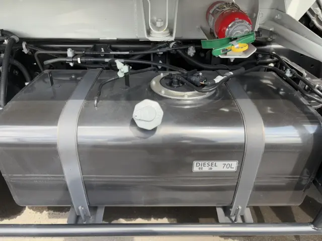 三菱 キャンター 2RG-FEAV0(2WD)の写真30