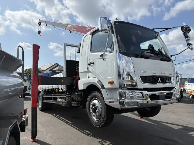 三菱 キャンター 2KG-FK62FZ(2WD)の写真2