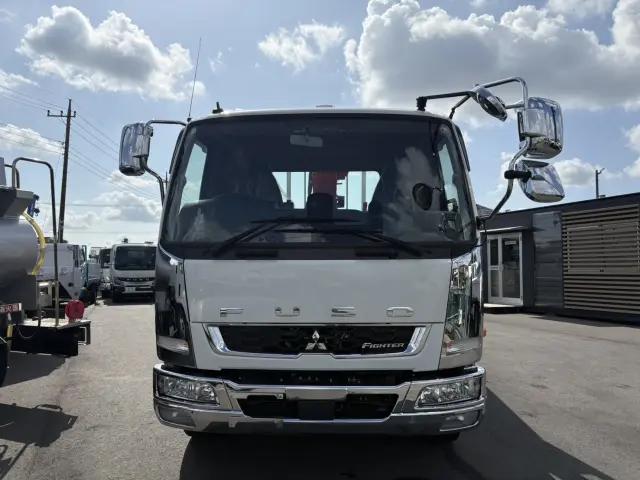 三菱 キャンター 2KG-FK62FZ(2WD)の写真5