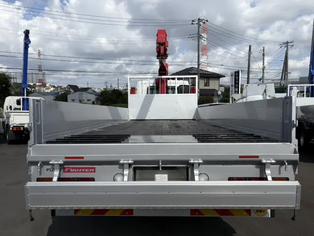 三菱 キャンター 2KG-FK62FZ(2WD)の写真9