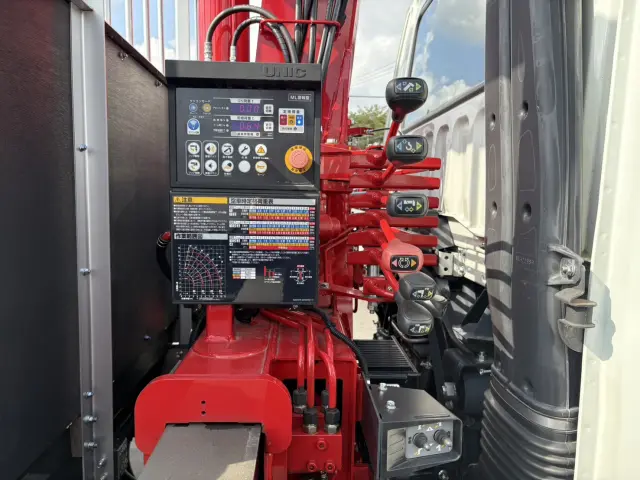 三菱 キャンター 2KG-FK62FZ(2WD)の写真18