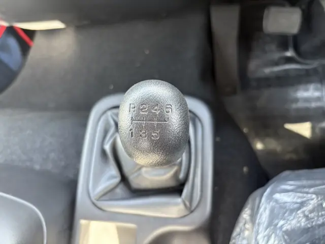 三菱 キャンター 2KG-FK62FZ(2WD)の写真32