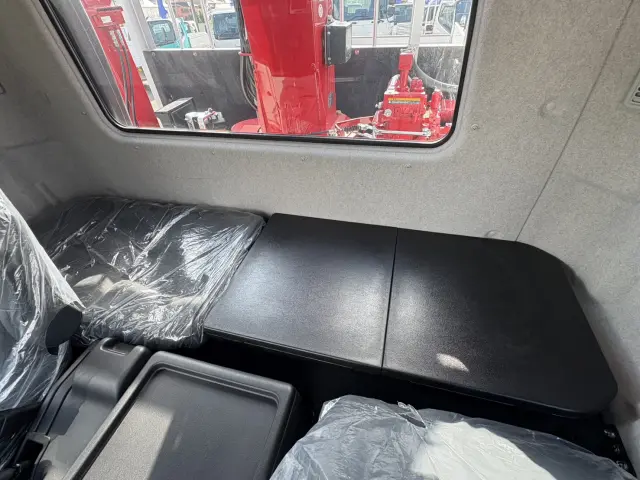 三菱 キャンター 2KG-FK62FZ(2WD)の写真37