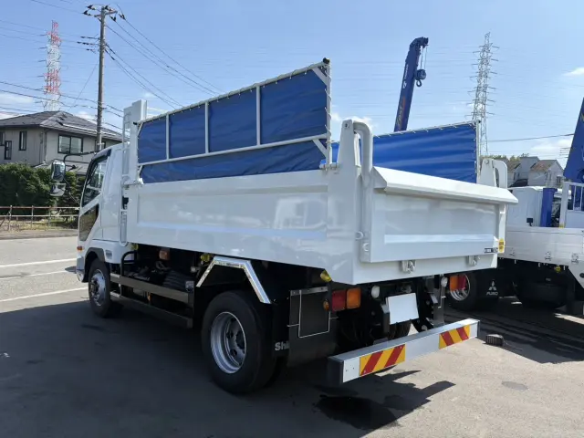 三菱 ファイター 2KG-FK62FZ(2WD)の写真4