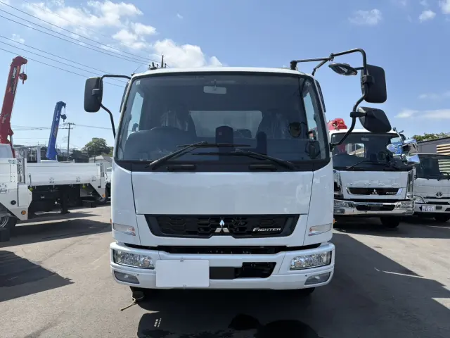 三菱 ファイター 2KG-FK62FZ(2WD)の写真5