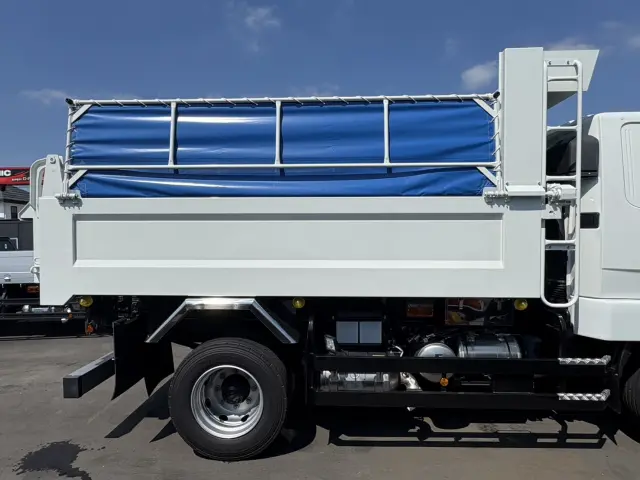 三菱 ファイター 2KG-FK62FZ(2WD)の写真6