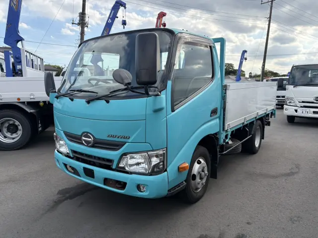 日野 デュトロ TKG-XZU605M(2WD)の写真1