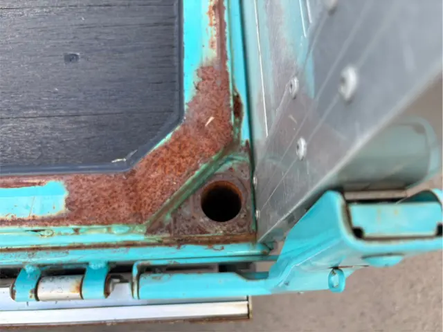 日野 デュトロ TKG-XZU605M(2WD)の写真15