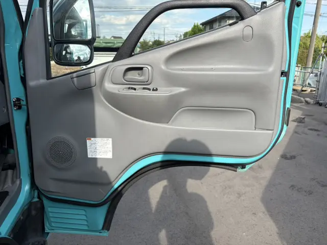 日野 デュトロ TKG-XZU605M(2WD)の写真30