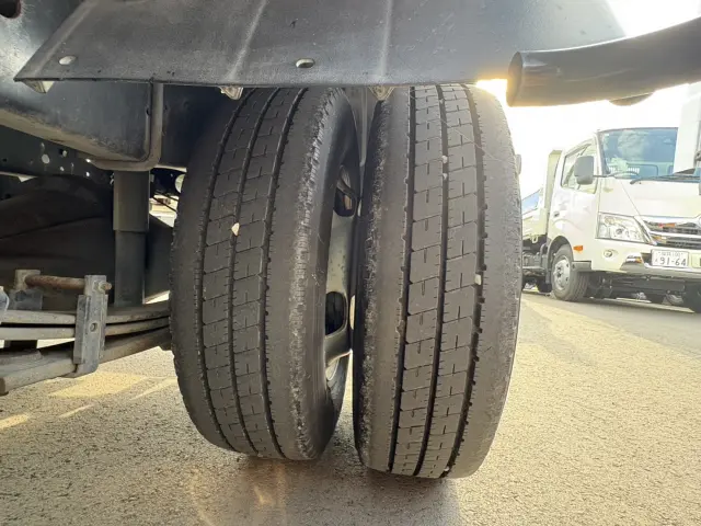 日野 デュトロ TKG-XZU605M(2WD)の写真39