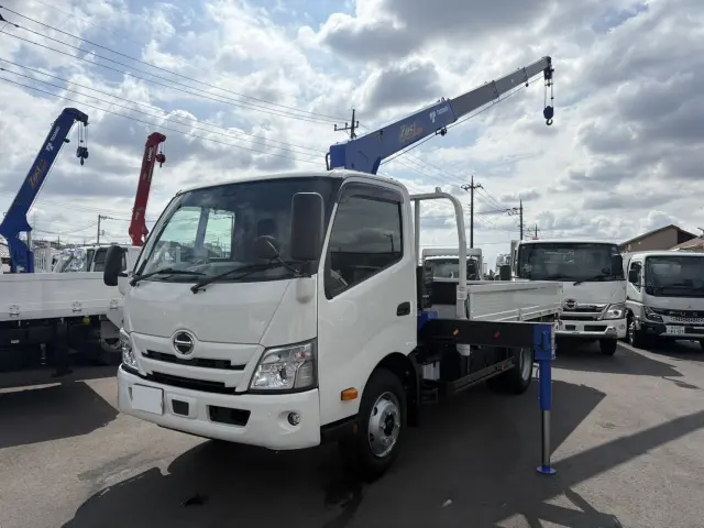 日野 デュトロ 2KG-XZU712M(2WD)の写真1